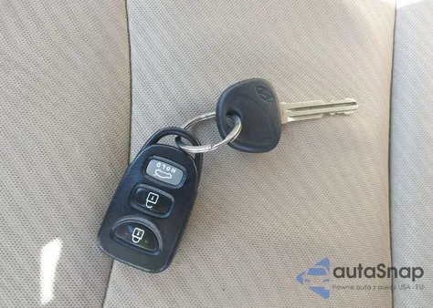 2011 Hyundai Elantra Gls from USA, damaged, VIN 5NPDH4AE0BH003577